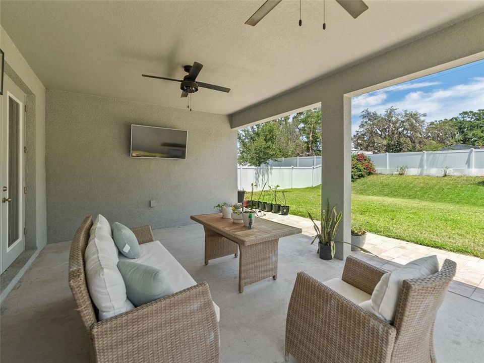 En Venta: $539,000 (4 camas, 3 baños, 2990 Pies cuadrados)