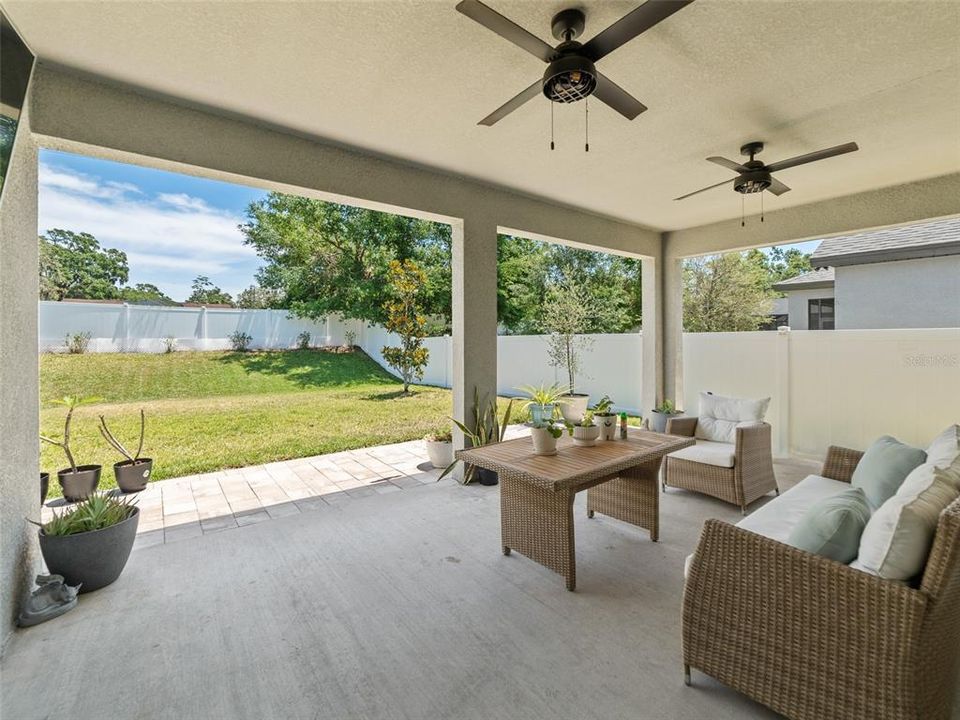 En Venta: $539,000 (4 camas, 3 baños, 2990 Pies cuadrados)