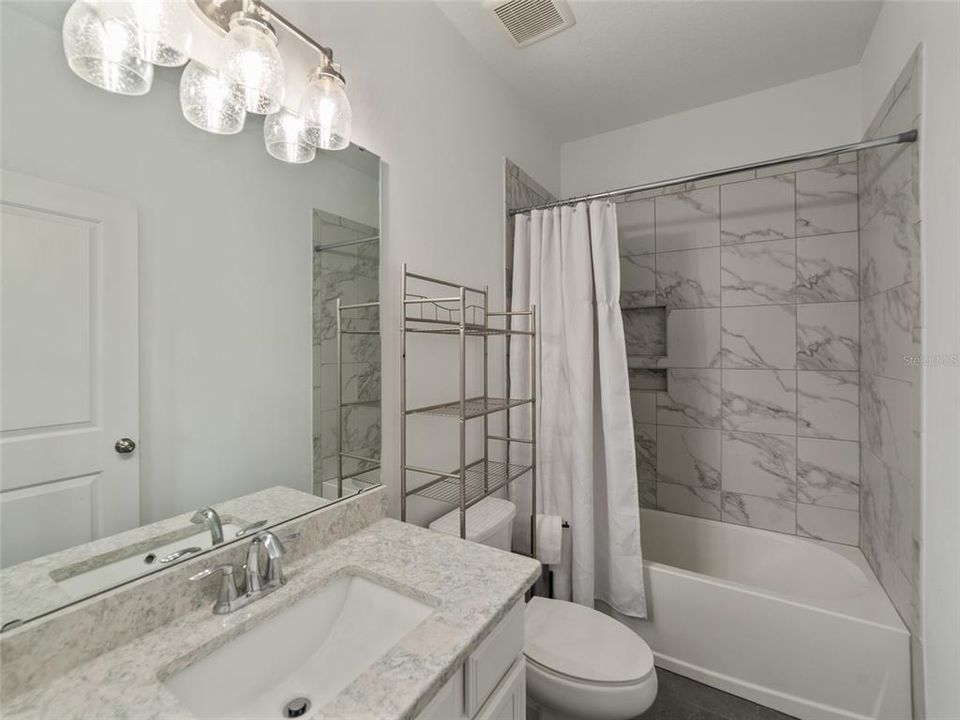 En Venta: $539,000 (4 camas, 3 baños, 2990 Pies cuadrados)