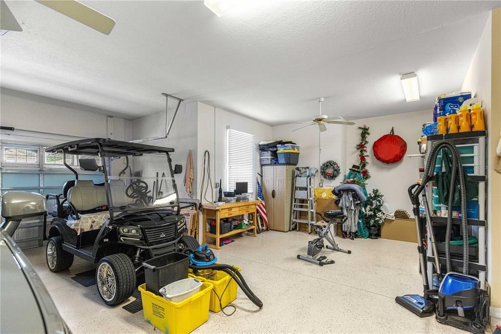 На продажу: $399,900 (3 спален, 2 ванн, 2165 Квадратных фут)