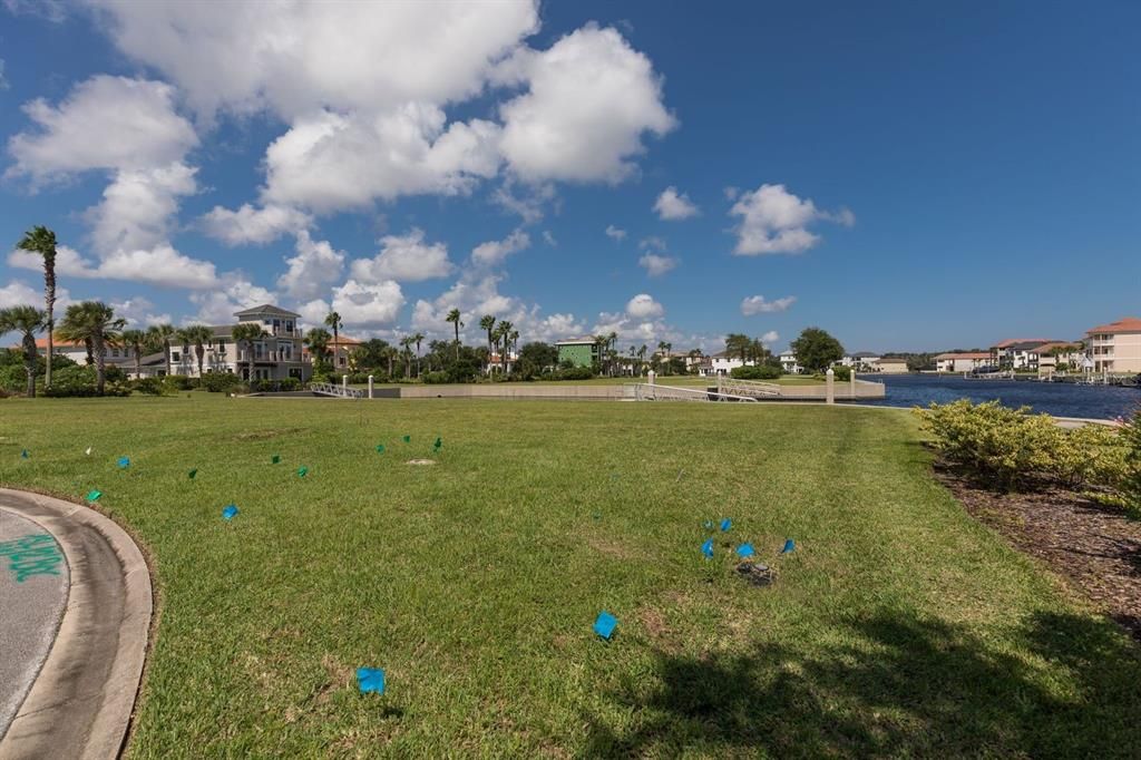 For Sale: $189,000 (0.09 acres)