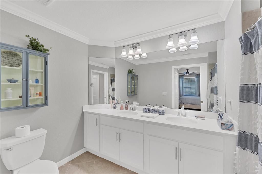 For Rent: $6,500 (2 beds, 2 baths, 1366 Square Feet)