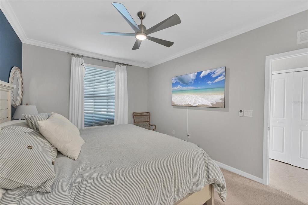 For Rent: $6,500 (2 beds, 2 baths, 1366 Square Feet)