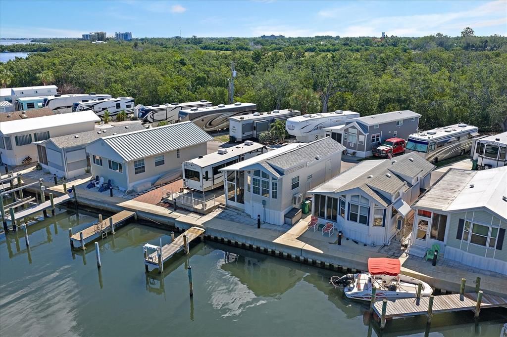 For Sale: $150,000 (1 beds, 1 baths, 468 Square Feet)