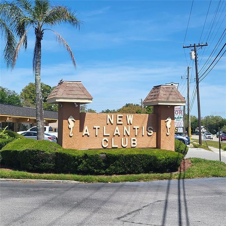 For Rent: $1,665 (2 beds, 1 baths, 872 Square Feet)