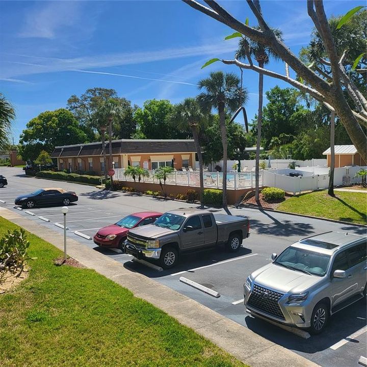 For Rent: $1,665 (2 beds, 1 baths, 872 Square Feet)