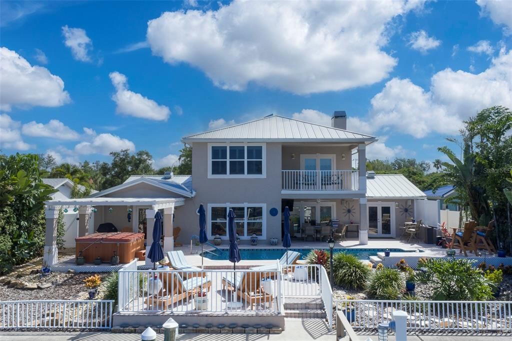 En Venta: $2,399,000 (3 camas, 3 baños, 2980 Pies cuadrados)