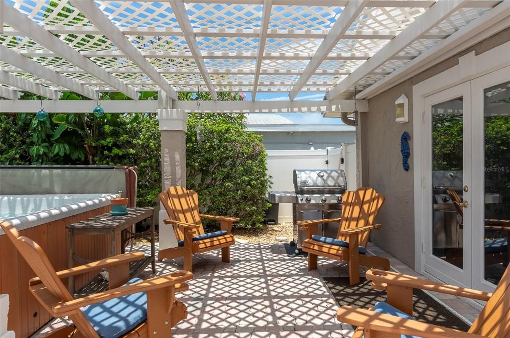 En Venta: $2,399,000 (3 camas, 3 baños, 2980 Pies cuadrados)