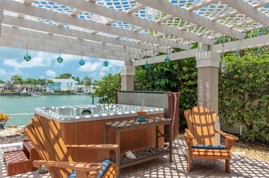 En Venta: $2,399,000 (3 camas, 3 baños, 2980 Pies cuadrados)