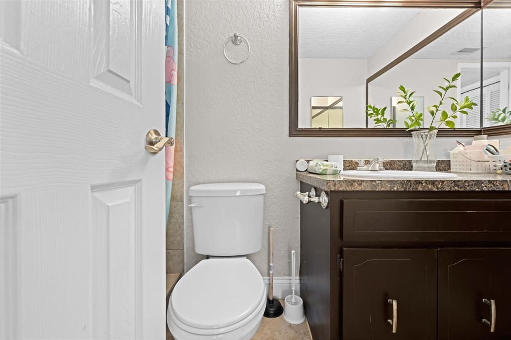 For Sale: $299,000 (3 beds, 2 baths, 1512 Square Feet)