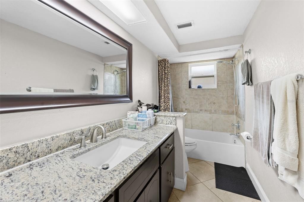 For Sale: $299,000 (3 beds, 2 baths, 1512 Square Feet)