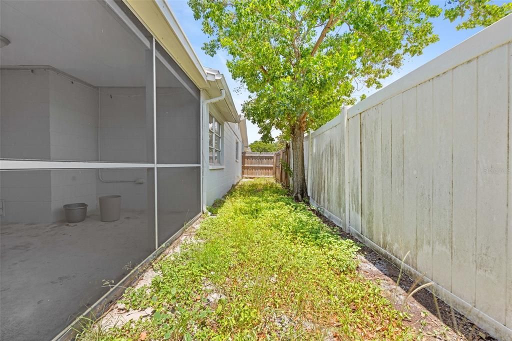 For Sale: $299,000 (3 beds, 2 baths, 1512 Square Feet)
