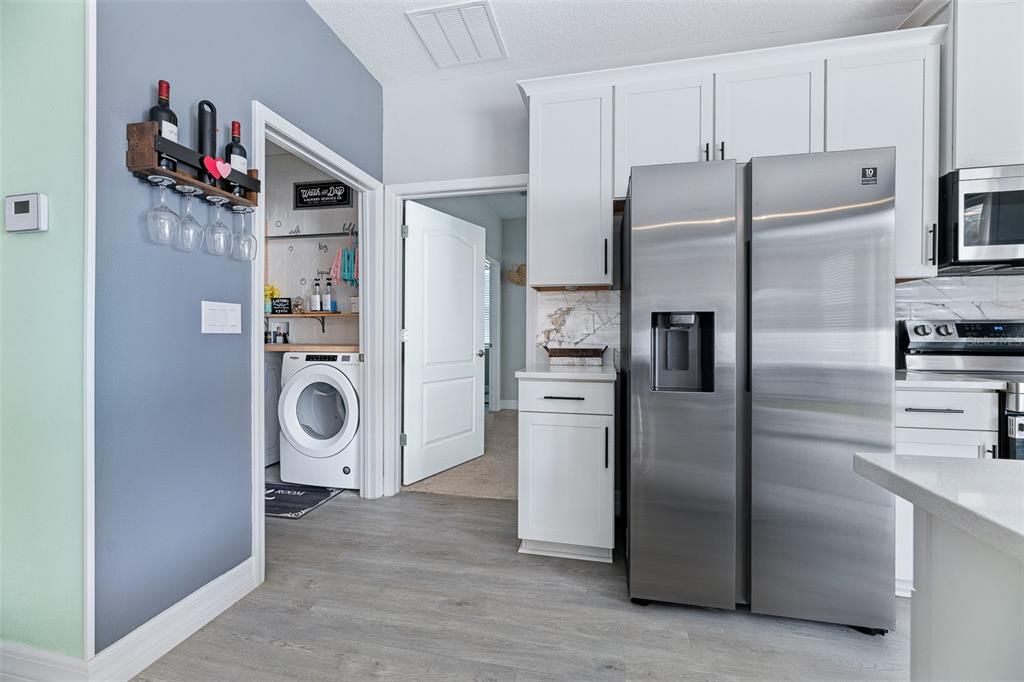 For Rent: $2,400 (4 beds, 2 baths, 1975 Square Feet)