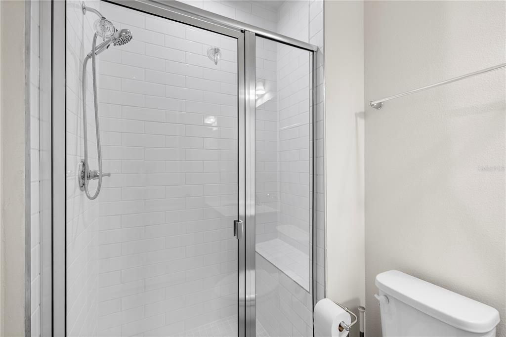 待售: $525,000 (5 贝兹, 3 浴室, 3021 平方英尺)
