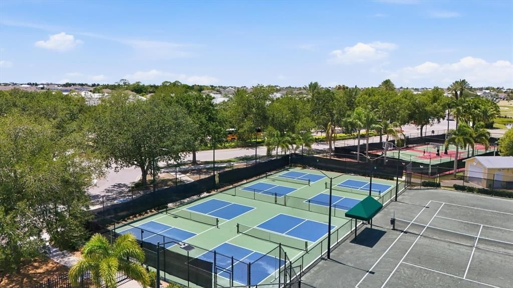 En Venta: $399,900 (3 camas, 2 baños, 1750 Pies cuadrados)
