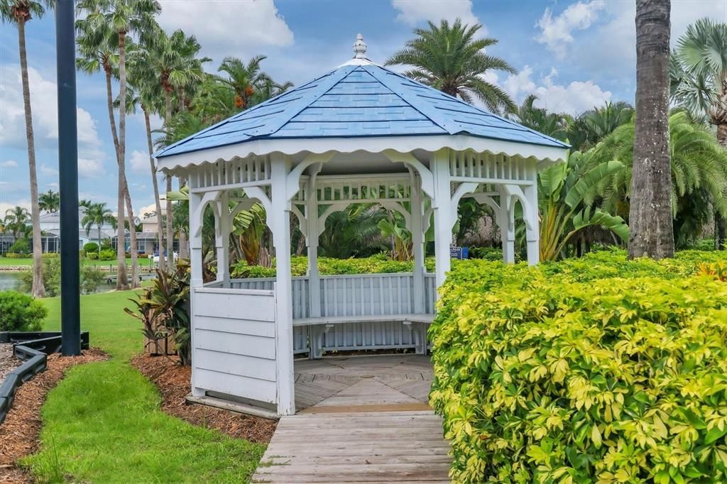 En Venta: $399,900 (3 camas, 2 baños, 1750 Pies cuadrados)