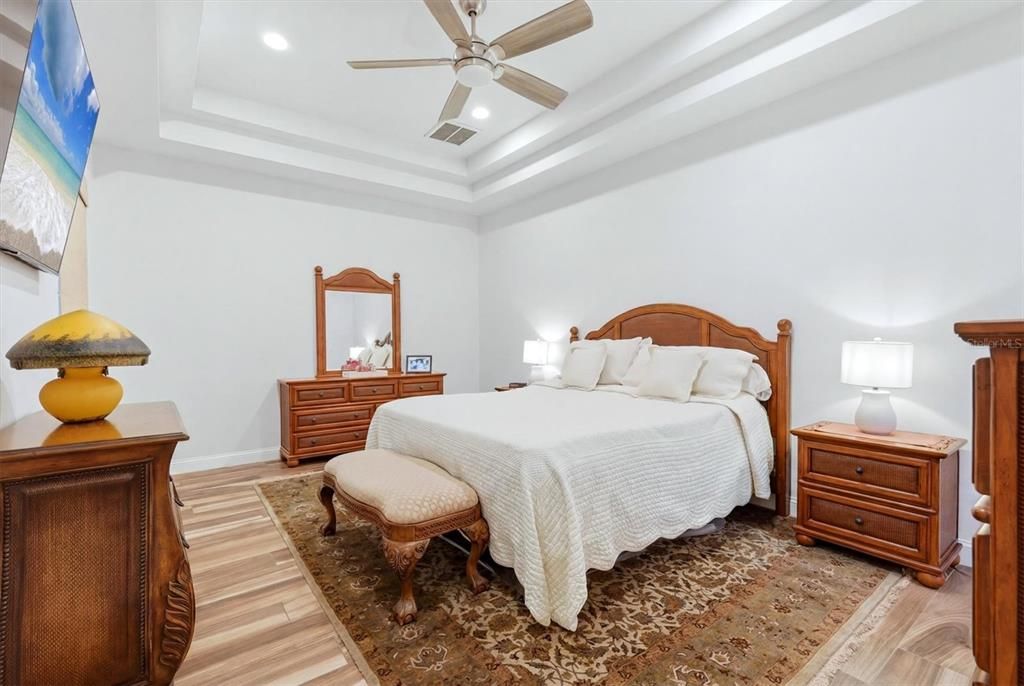 En Venta: $399,900 (3 camas, 2 baños, 1750 Pies cuadrados)
