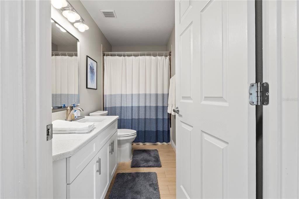 For Sale: $400,000 (3 beds, 2 baths, 1629 Square Feet)