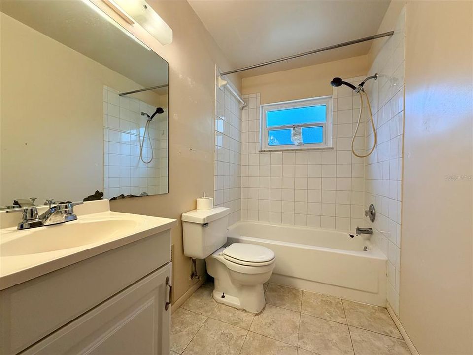 En Venta: $199,000 (3 camas, 2 baños, 1293 Pies cuadrados)