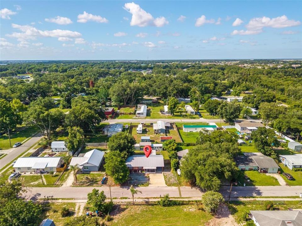 For Sale: $260,000 (3 beds, 1 baths, 1114 Square Feet)
