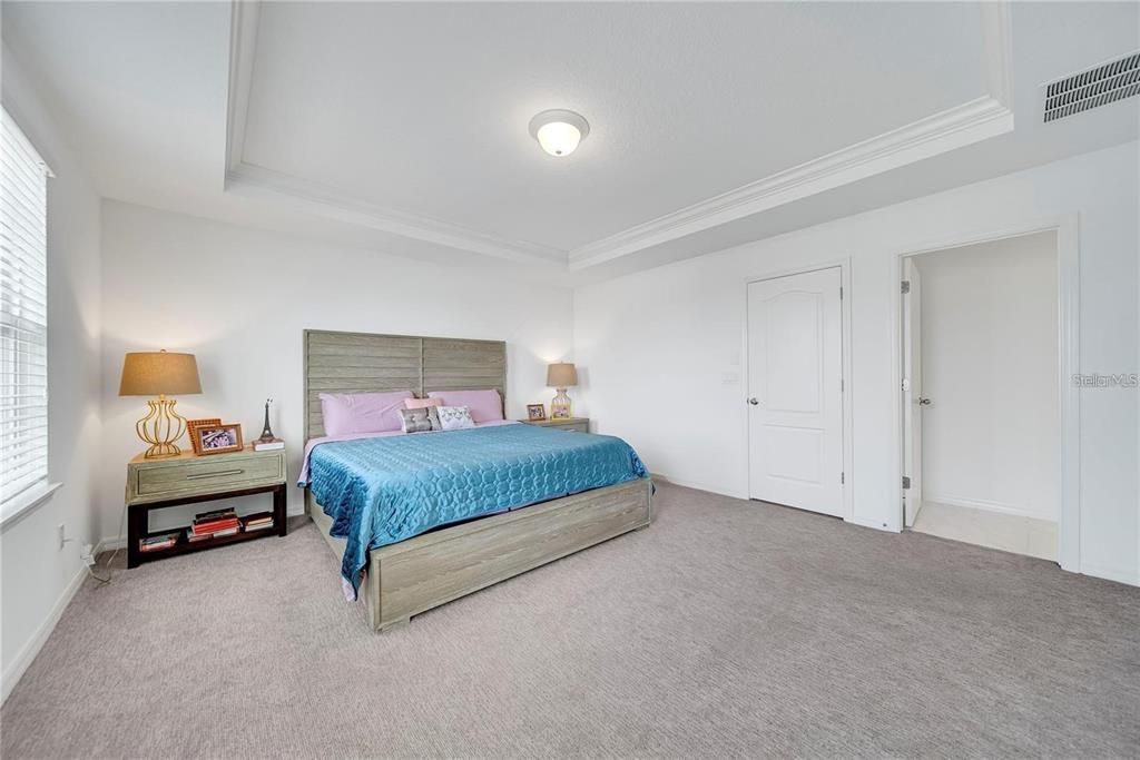 For Sale: $869,000 (4 beds, 3 baths, 3103 Square Feet)