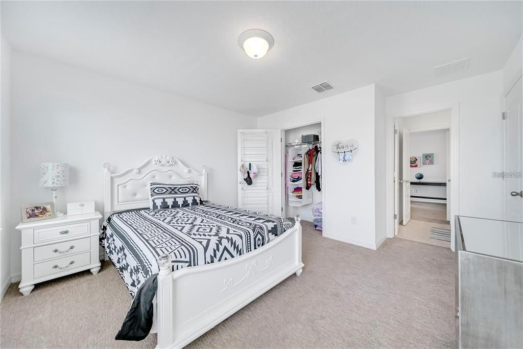For Sale: $869,000 (4 beds, 3 baths, 3103 Square Feet)