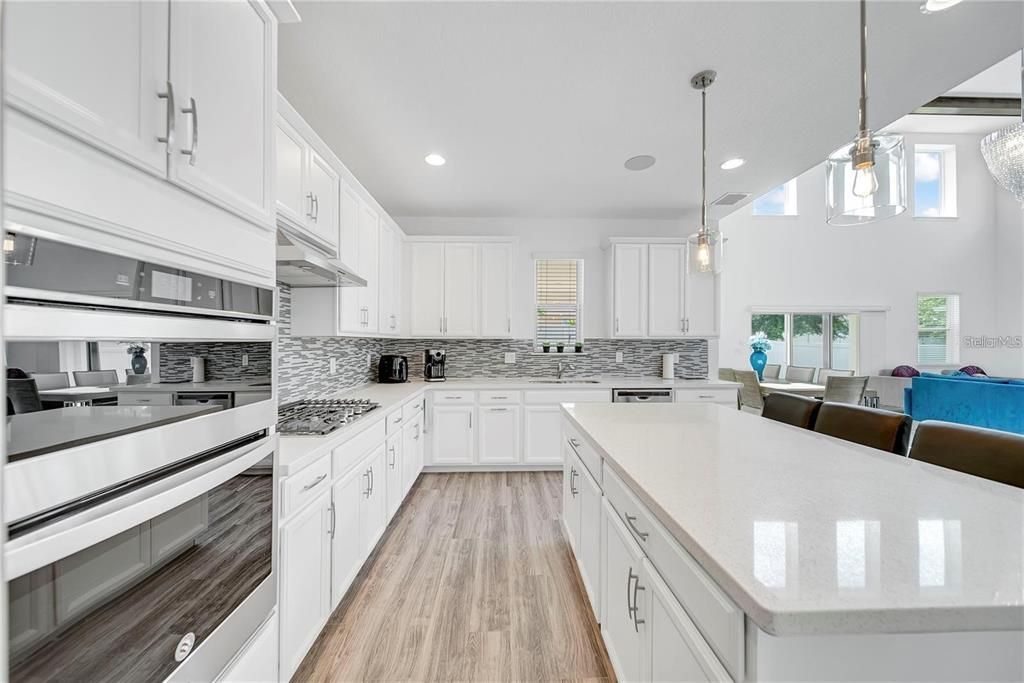 For Sale: $869,000 (4 beds, 3 baths, 3103 Square Feet)
