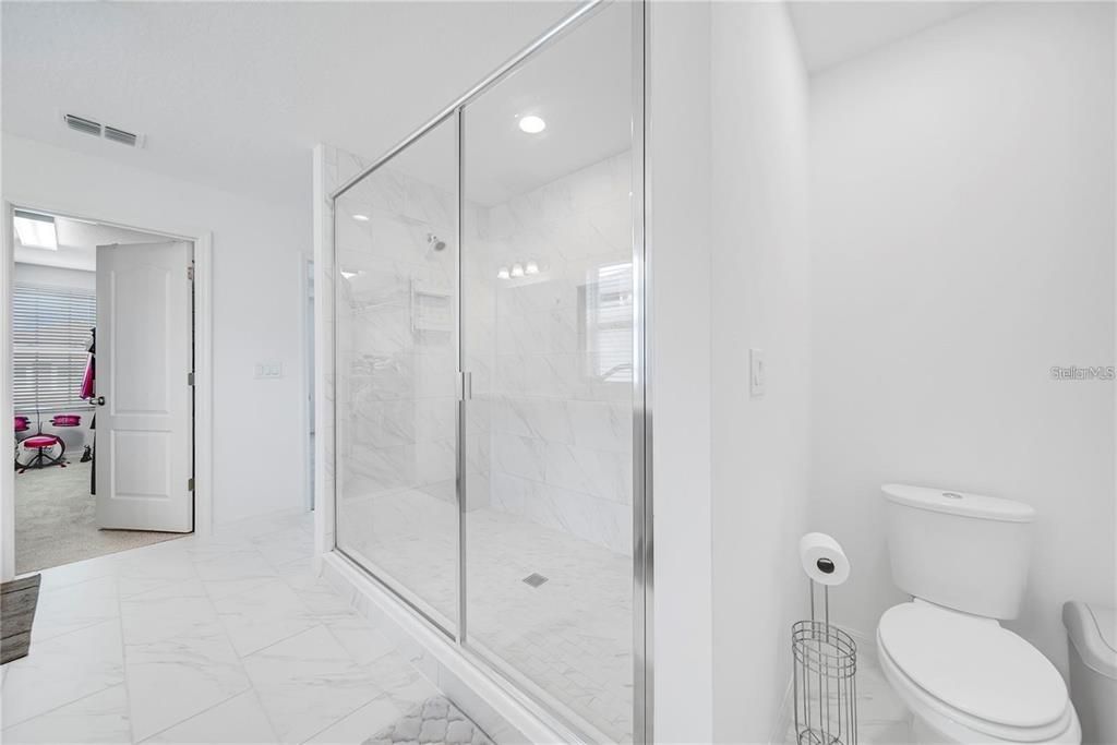 For Sale: $869,000 (4 beds, 3 baths, 3103 Square Feet)