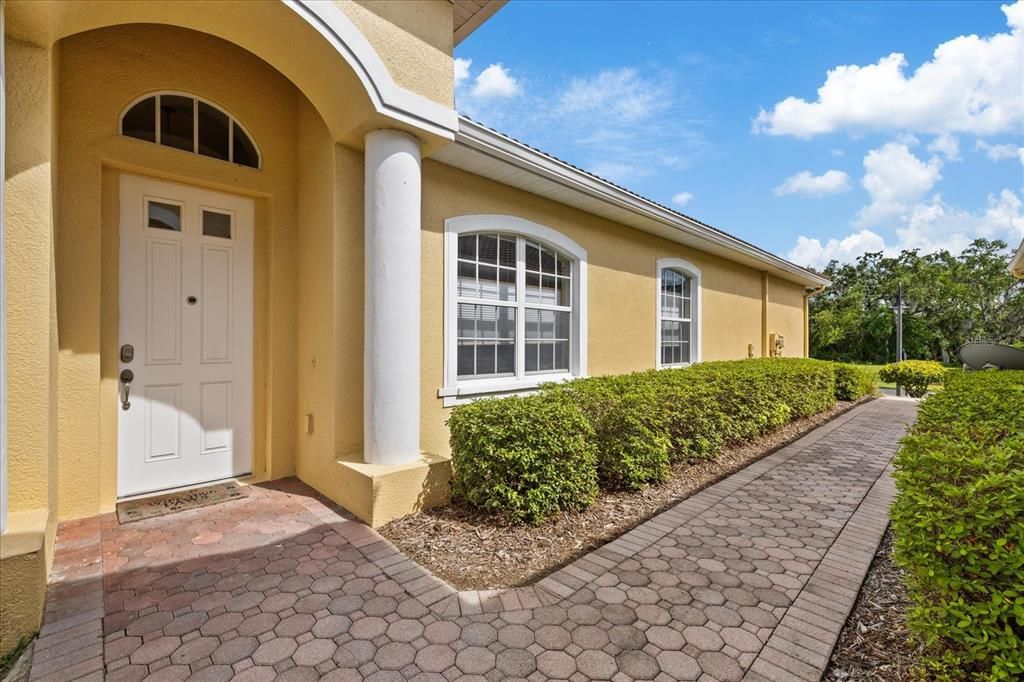 For Sale: $380,000 (3 beds, 2 baths, 1740 Square Feet)