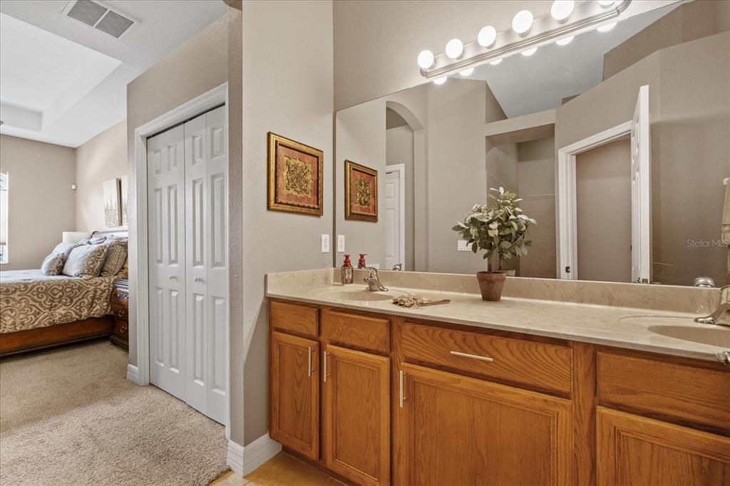 For Sale: $380,000 (3 beds, 2 baths, 1740 Square Feet)