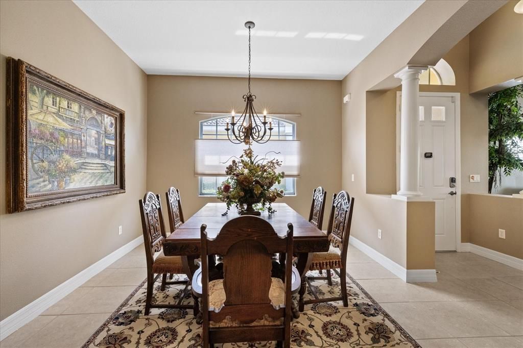 For Sale: $380,000 (3 beds, 2 baths, 1740 Square Feet)