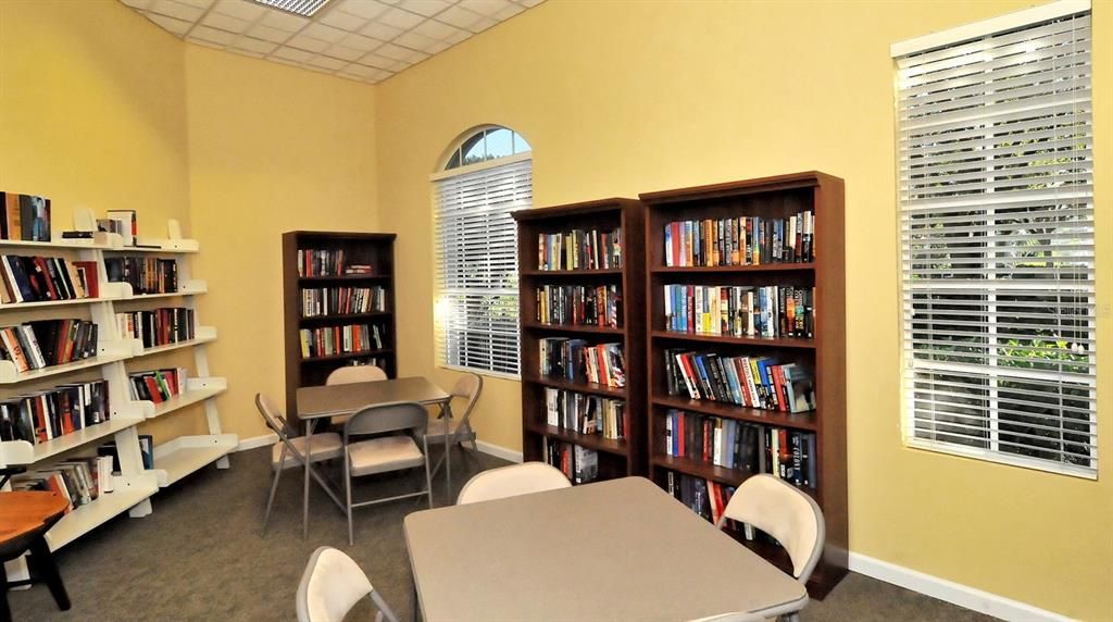 For Sale: $474,900 (2 beds, 2 baths, 1798 Square Feet)