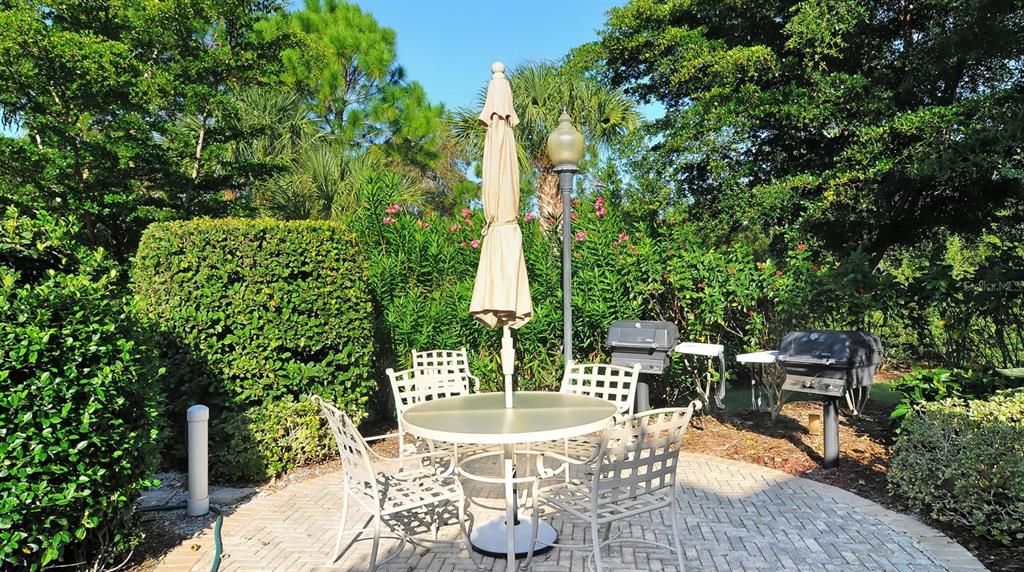 For Sale: $474,900 (2 beds, 2 baths, 1798 Square Feet)