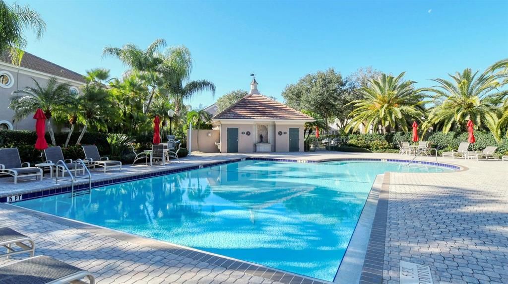 For Sale: $474,900 (2 beds, 2 baths, 1798 Square Feet)