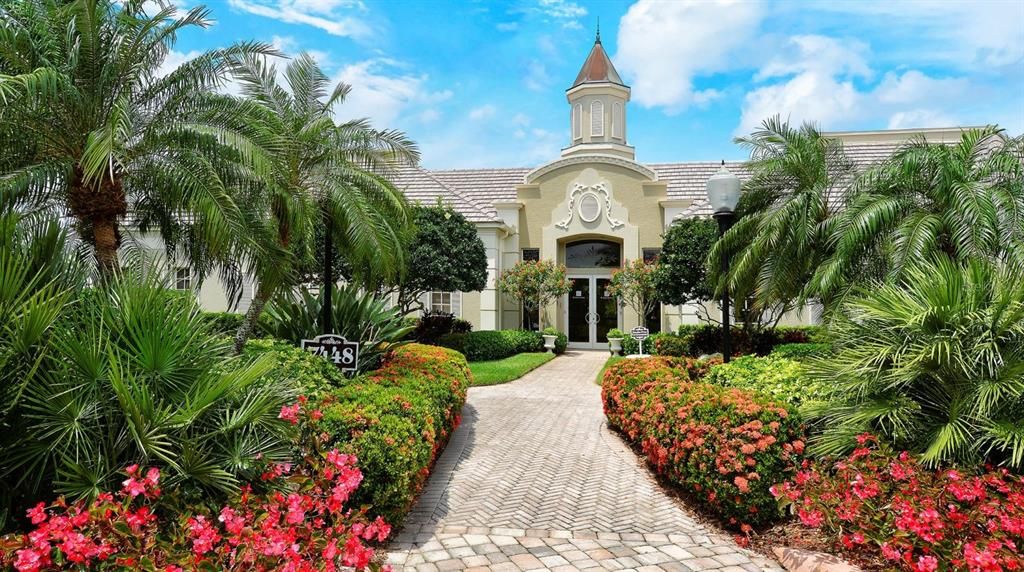 For Sale: $474,900 (2 beds, 2 baths, 1798 Square Feet)