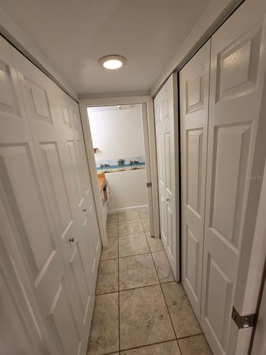Active With Contract: $1,750 (2 beds, 1 baths, 1328 Square Feet)