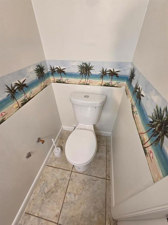 Active With Contract: $1,750 (2 beds, 1 baths, 1328 Square Feet)