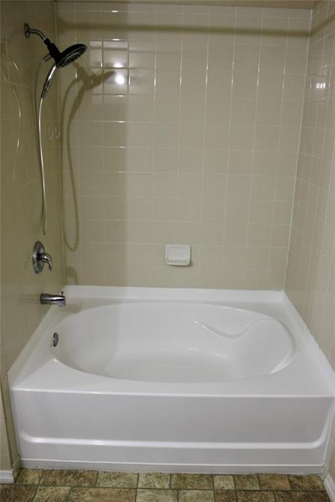 В аренду: $2,200 (3 спален, 2 ванн, 1734 Квадратных фут)
