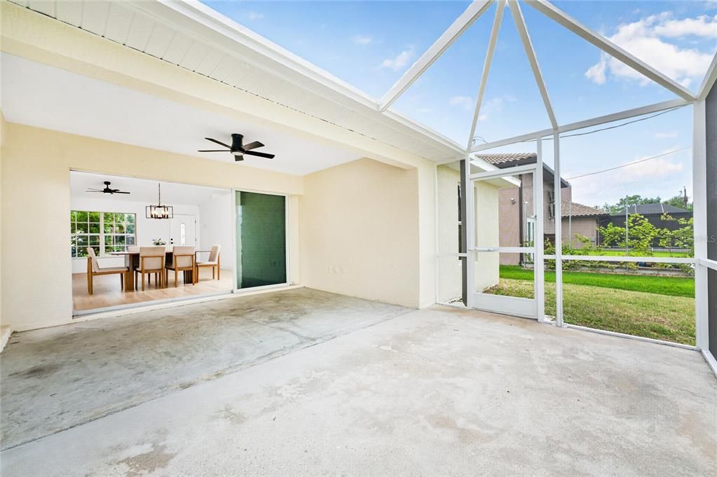 For Sale: $420,000 (3 beds, 2 baths, 1545 Square Feet)