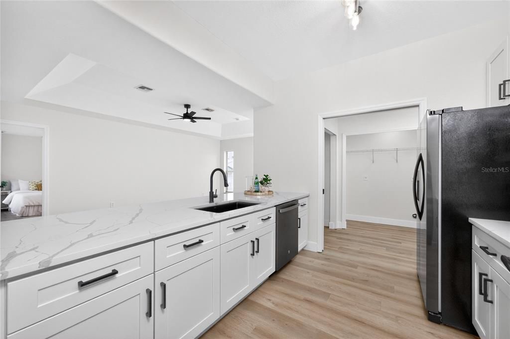For Sale: $420,000 (3 beds, 2 baths, 1545 Square Feet)
