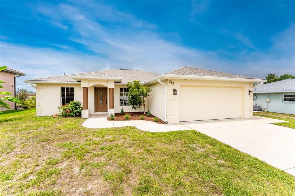 For Sale: $420,000 (3 beds, 2 baths, 1545 Square Feet)