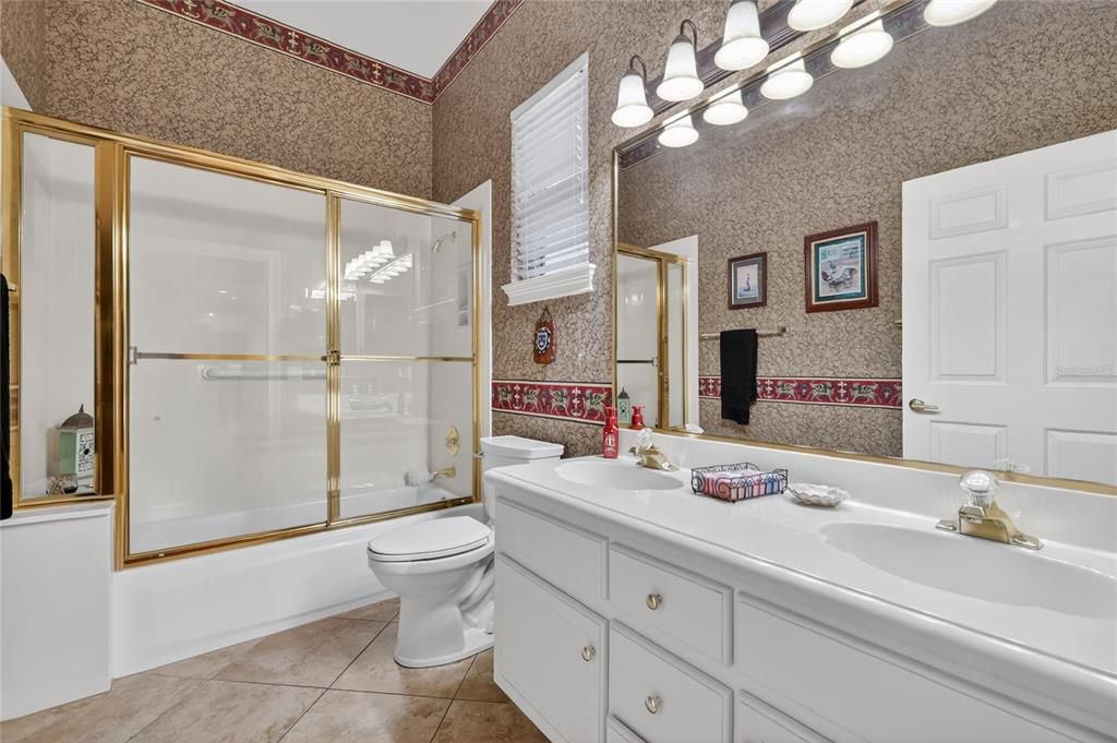 En Venta: $800,000 (5 camas, 4 baños, 4018 Pies cuadrados)