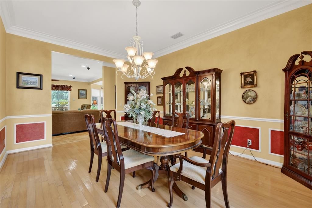 En Venta: $800,000 (5 camas, 4 baños, 4018 Pies cuadrados)