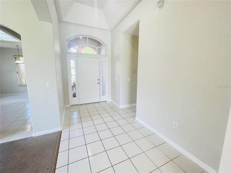 出租: $2,350 (3 贝兹, 2 浴室, 1538 平方英尺)