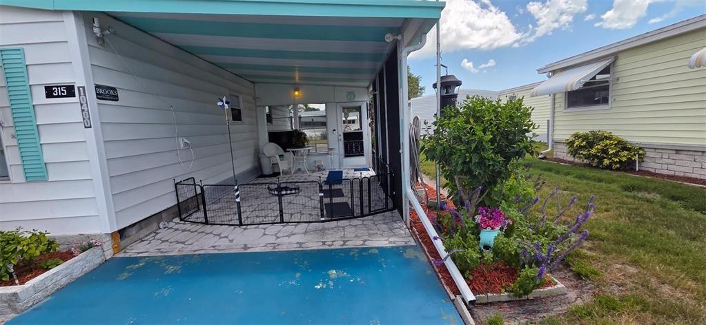 Active With Contract: $159,900 (2 beds, 2 baths, 1152 Square Feet)