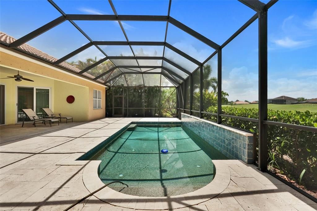 For Sale: $979,000 (4 beds, 2 baths, 2672 Square Feet)