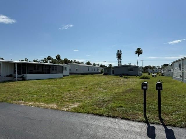 For Sale: $25,000 (0.12 acres)