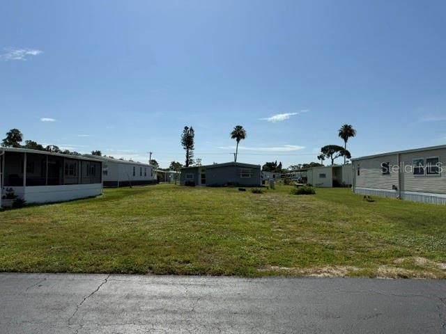 For Sale: $25,000 (0.12 acres)