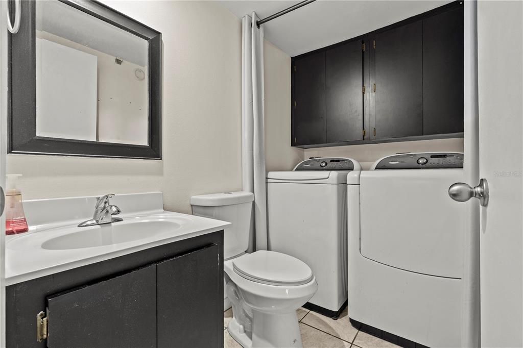 For Sale: $245,000 (2 beds, 2 baths, 1344 Square Feet)