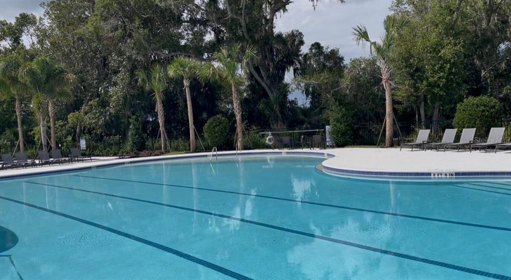 En Venta: $499,000 (2 camas, 2 baños, 1964 Pies cuadrados)